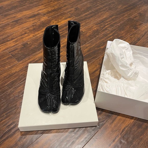Maison Margiela Tabi boots - Picture 1 of 4